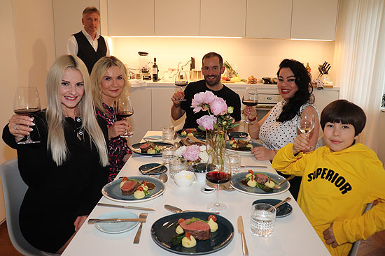 Chriz Bauer - Private-Dining Konzept @ -The Showroom- meet the cook by "Fashion on a Plate" (©Fopto: Martin Schmitz)